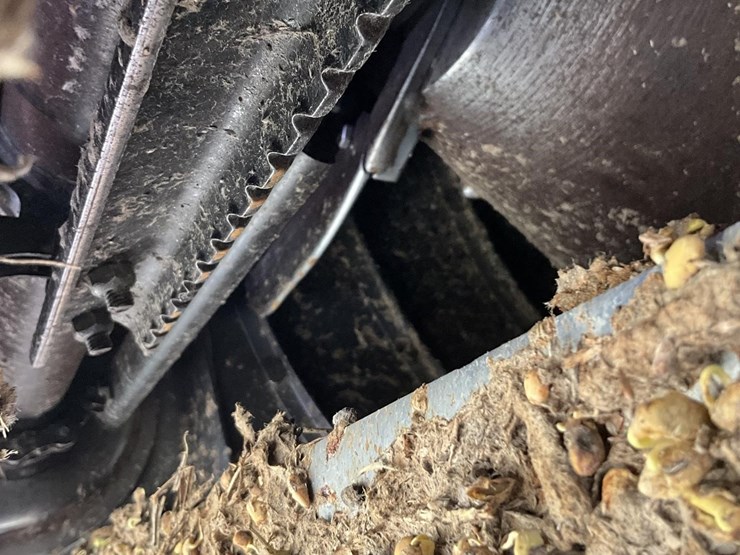 2012-case-ih-7130-image-15