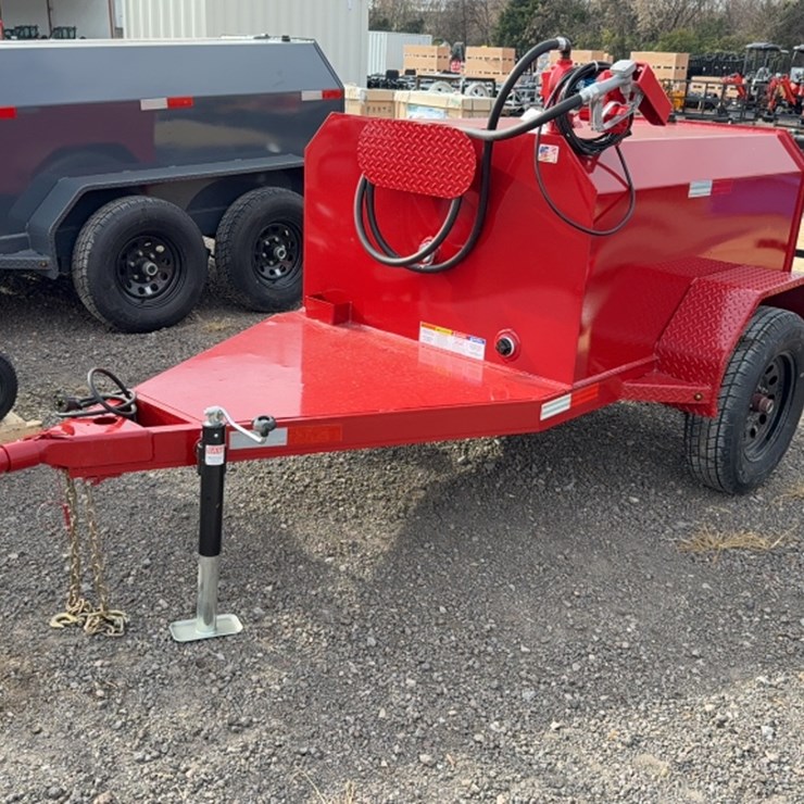 #2066 • TOWABLE 300 GALLON FUEL TANK