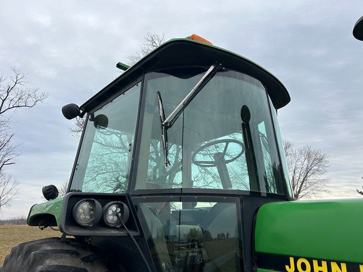 john-deere-4755-image-42