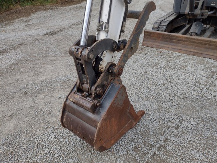 18-bobcat-e35-image-17