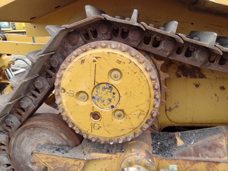 2004-caterpillar-d6r-xl-image-30