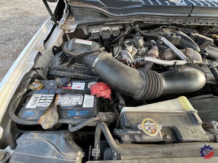 2019-ford-f350-xl-image-42