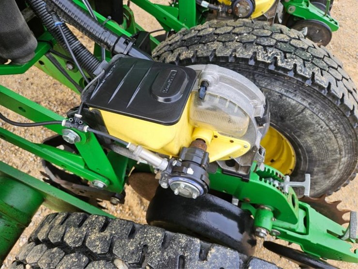 john-deere-1770nt-image-45