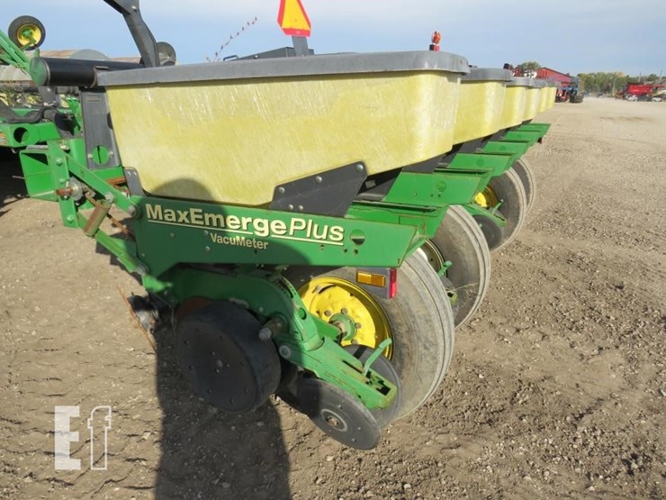 john-deere-1770-image-11