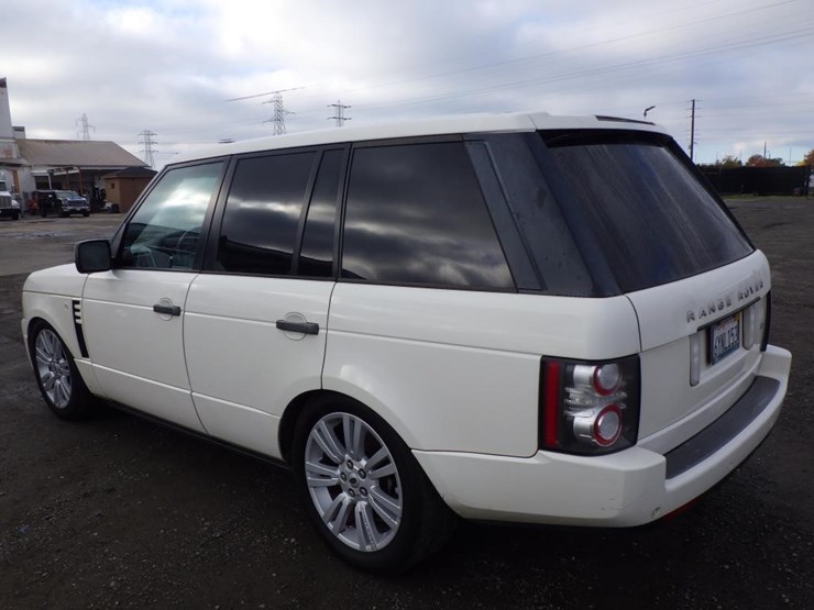 2010-land-rover-range-rover-image-4