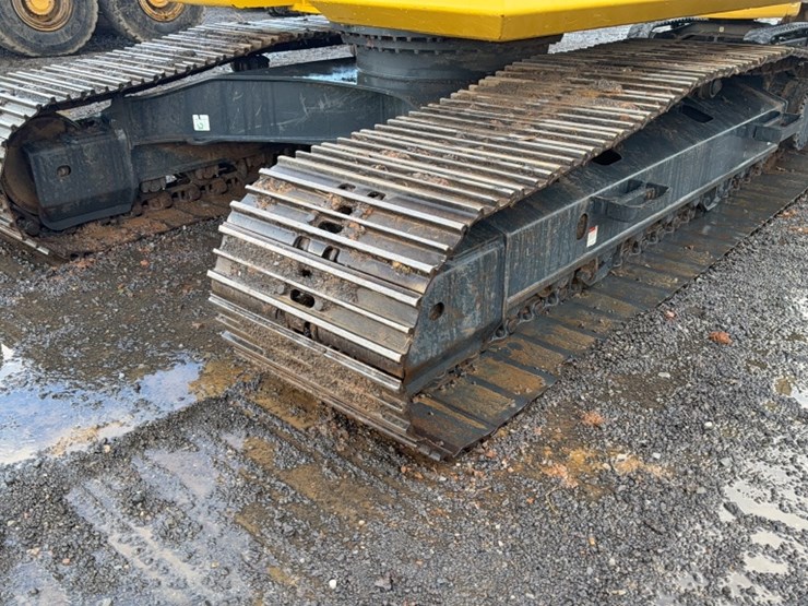 2023-komatsu-pc210-image-20