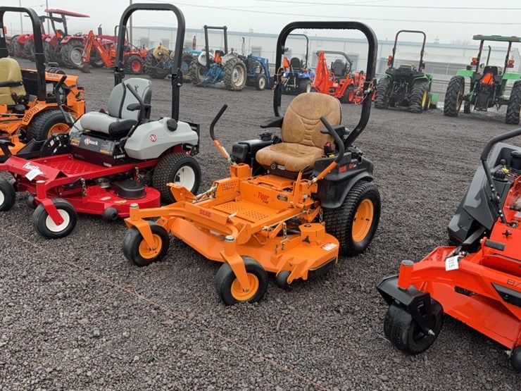 #3093-•-scag-tiger-cub-zero-turn-lawn-mower-image-1