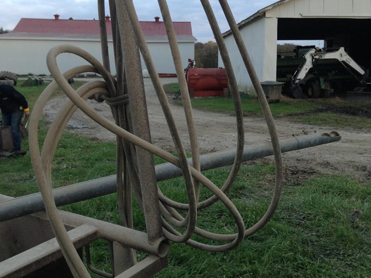 seed-bag-unloader-chute-w/-4"/10'-auger-image-11