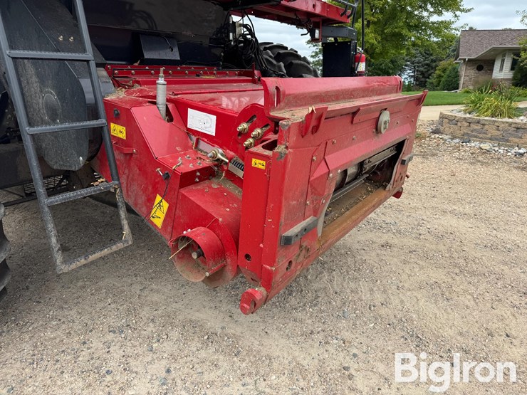 2020-case-ih-7150-image-10