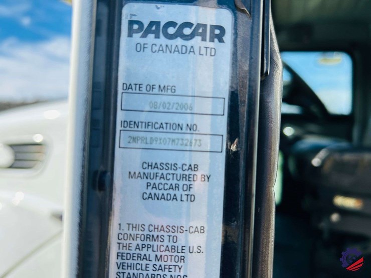 2007-peterbilt-340-image-156