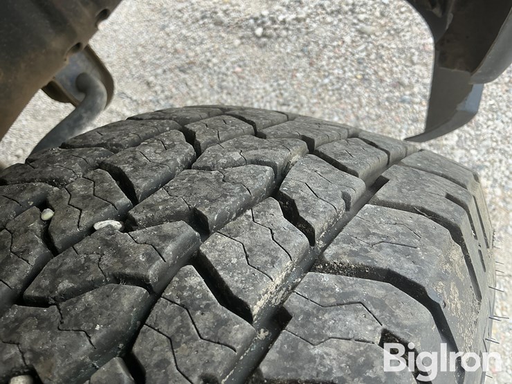 2014-ford-e250-image-17