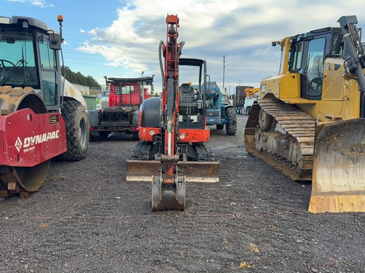 kubota-kx040-4-image-2