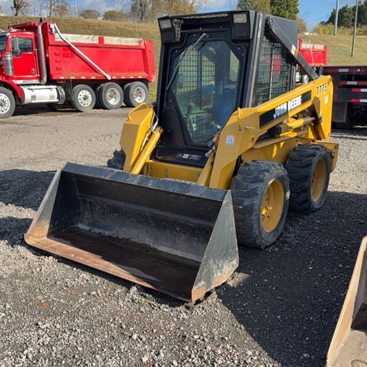 JOHN DEERE 7775