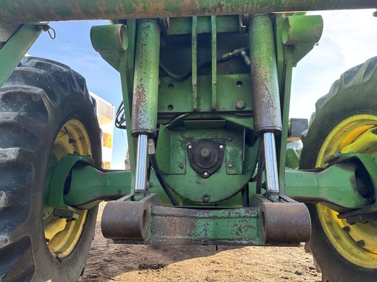 john-deere-7610-image-9
