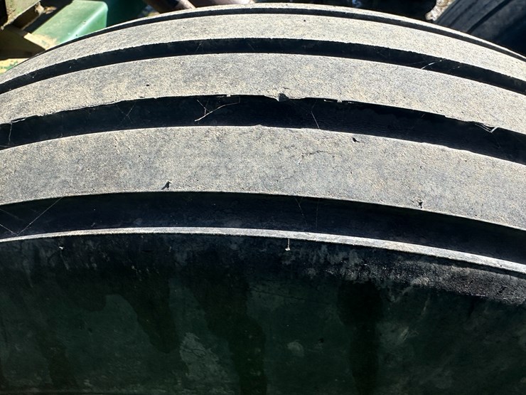 john-deere-724-image-6