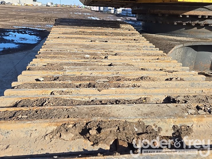 2022-komatsu-pc490-lc-11-image-26