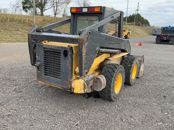 new-holland-ls180-image-6