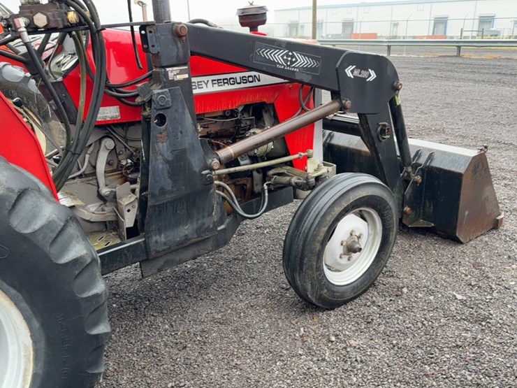 massey-ferguson-231-image-6