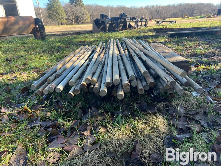 fiberglass-6'-electric-fence-posts-image-9