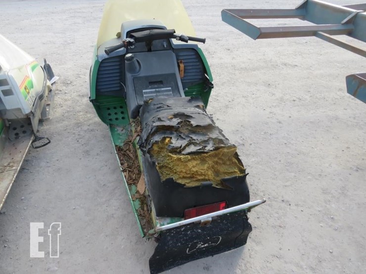 john-deere-340-image-4