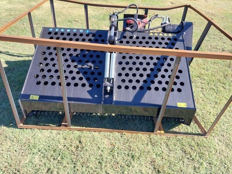 new-topcat-s/s-qa-hyd-landscape-rake-image-2