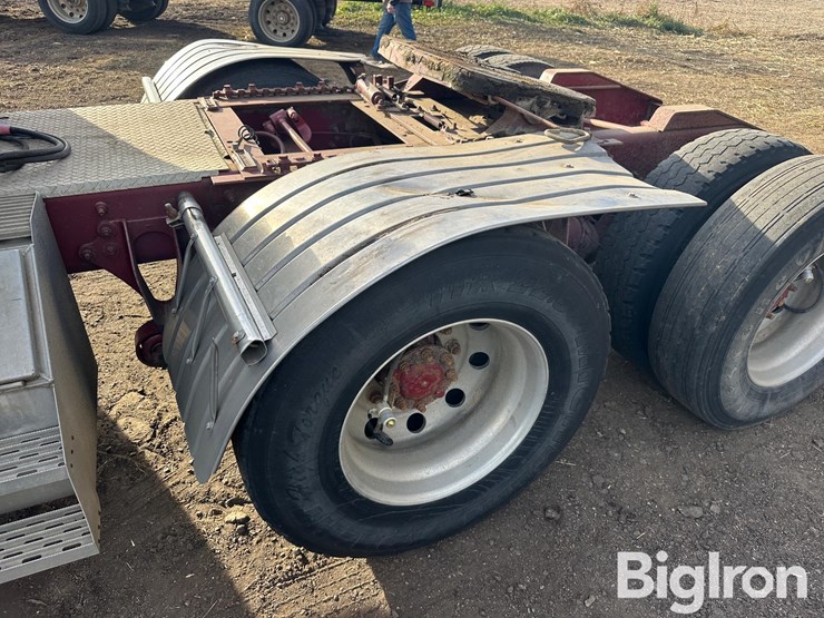 2005-international-9900i-image-17