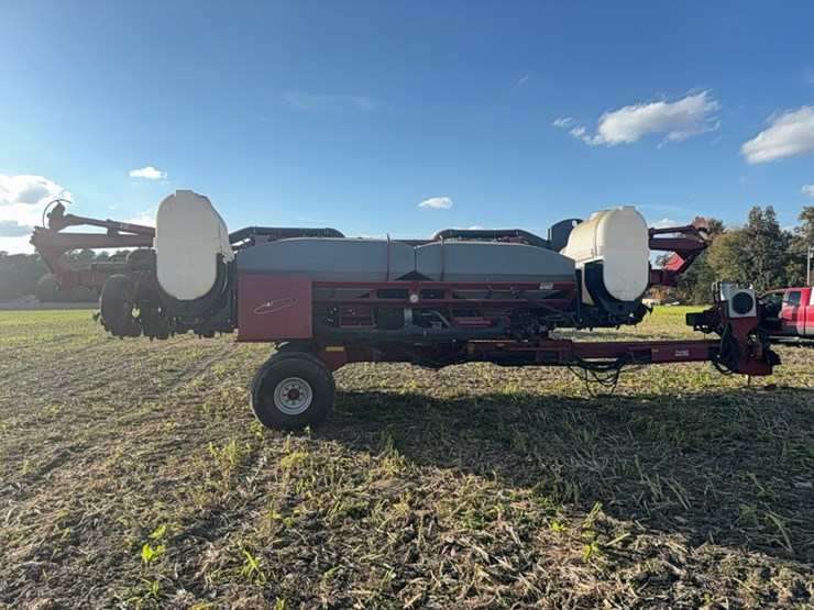 case-ih-1200-image-7