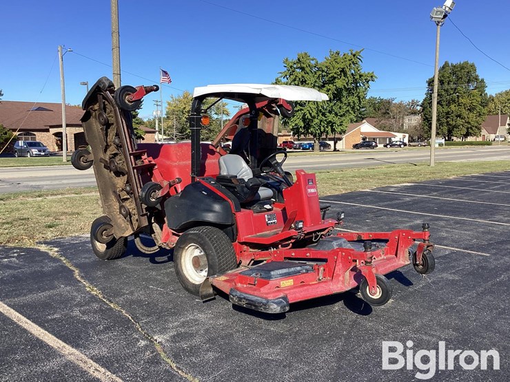 toro-groundsmaster-5900-image-3