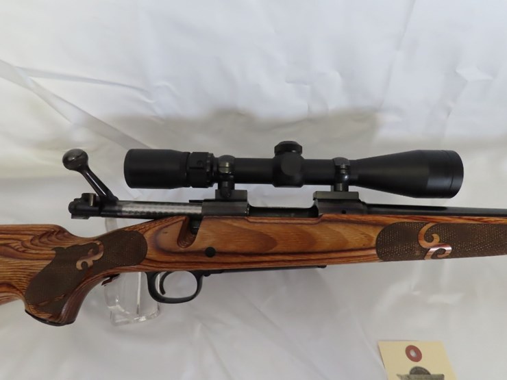 winchester-model-70-feather-weight-sa-.223-rem-bolt-action-rifle-image-5