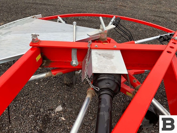 cesari-rc200-side-delivery-rake-image-12