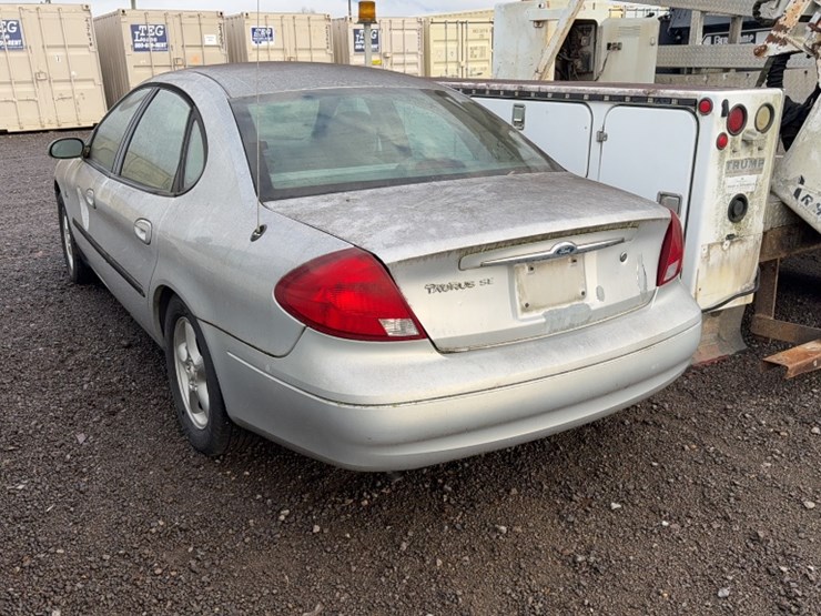 2000-ford-2000-image-6