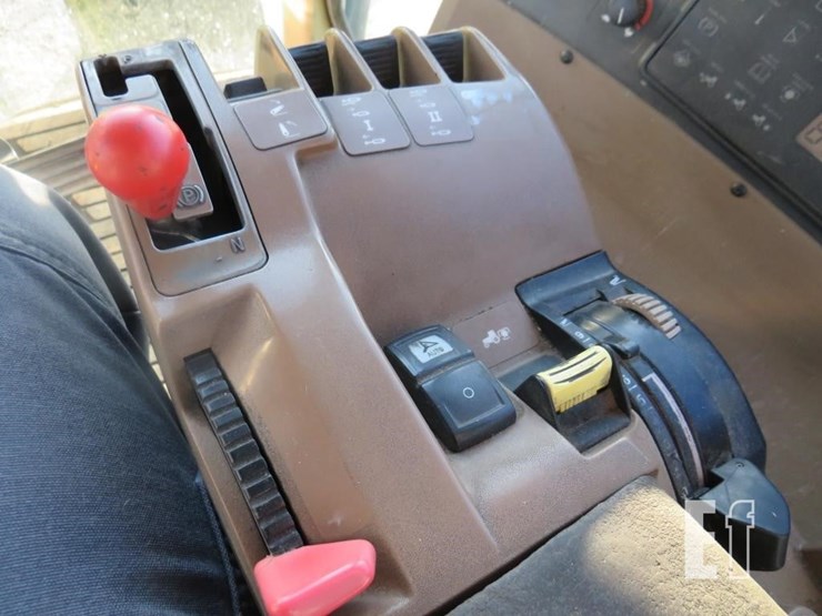 john-deere-8400-image-17