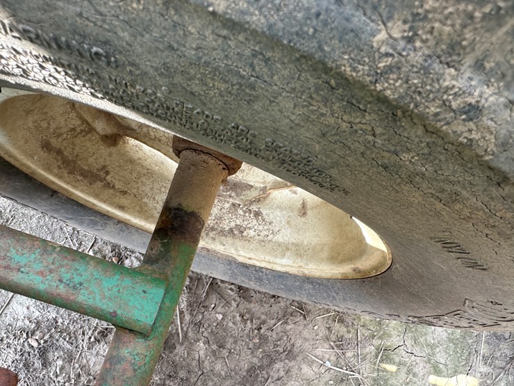 john-deere-635-image-9