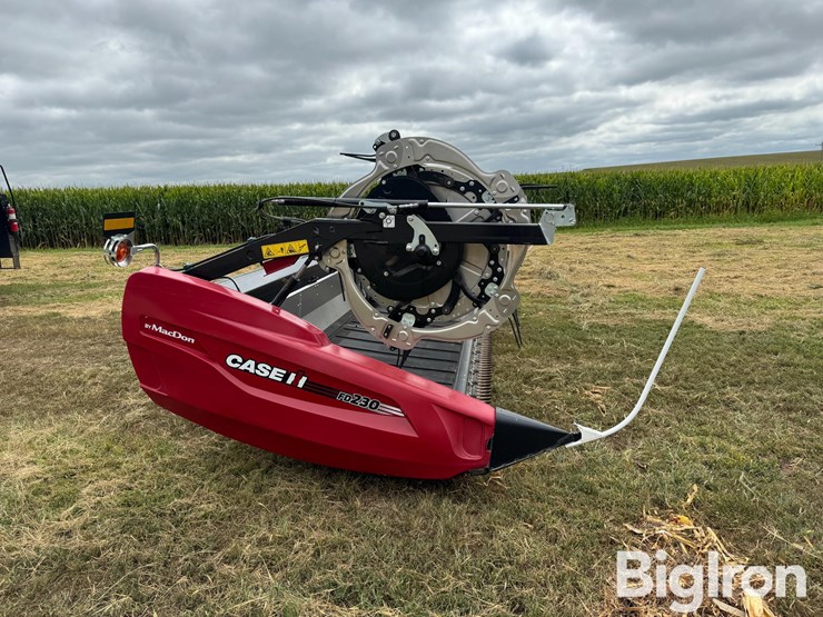 2024-case-ih-30-image-4