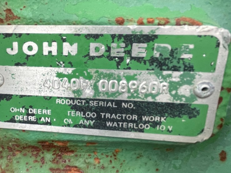 john-deere-4040-image-49