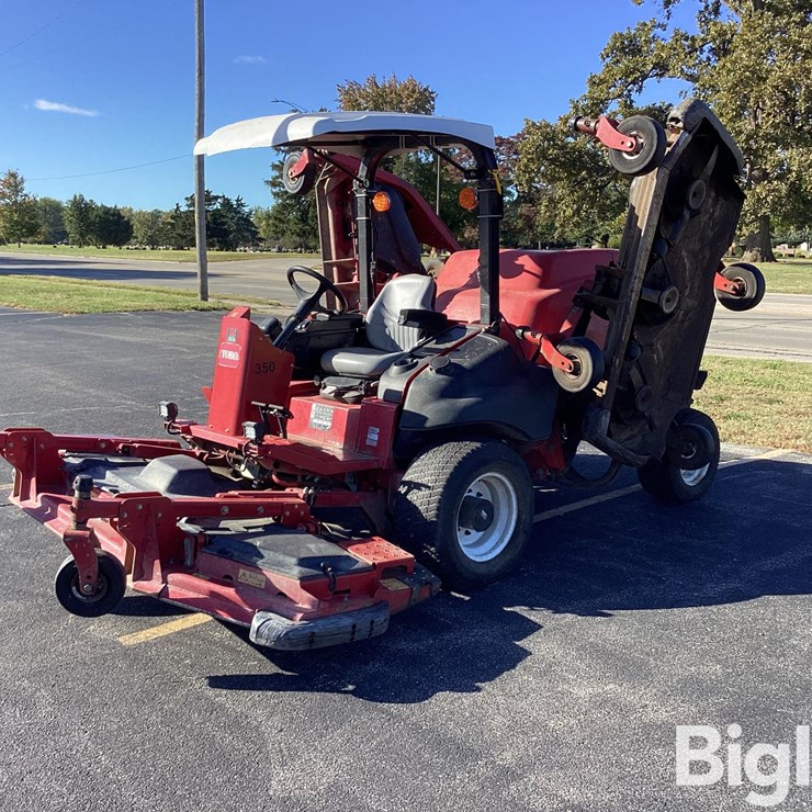TORO GROUNDSMASTER 5900