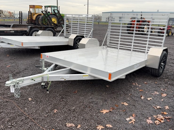 #3069-•-2026-kiefer-bilt-6'-x-10'-bumper-pull-trailer-image-1