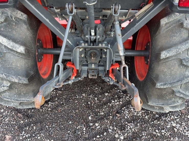 kubota-b3200-image-9
