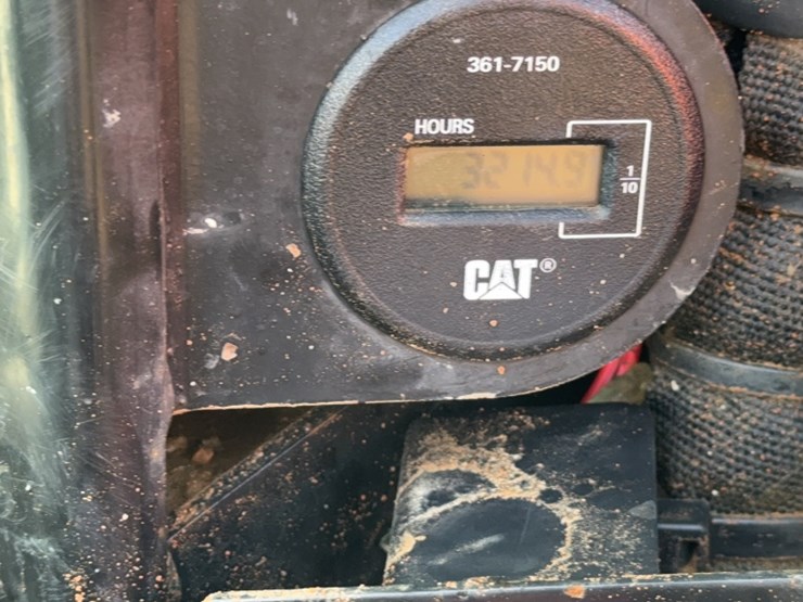 caterpillar-303-image-14