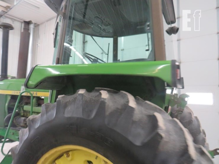 john-deere-4430-image-19