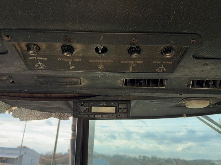 john-deere-4440-image-19