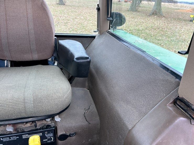 john-deere-4755-image-54