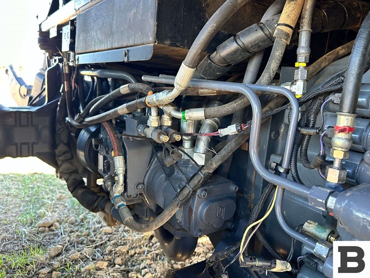 cat-challenger-55-tractor-image-54