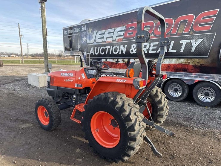 kubota-l2800-image-2