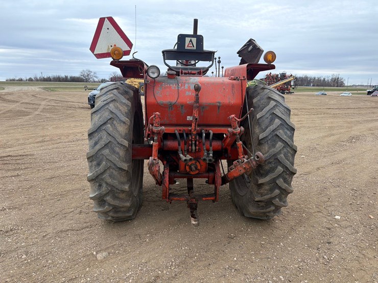 allis-chalmers-190-landhandler-tractor-image-4