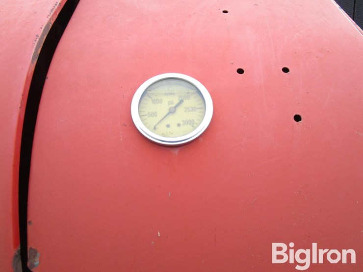 2003-new-holland-br780-image-15