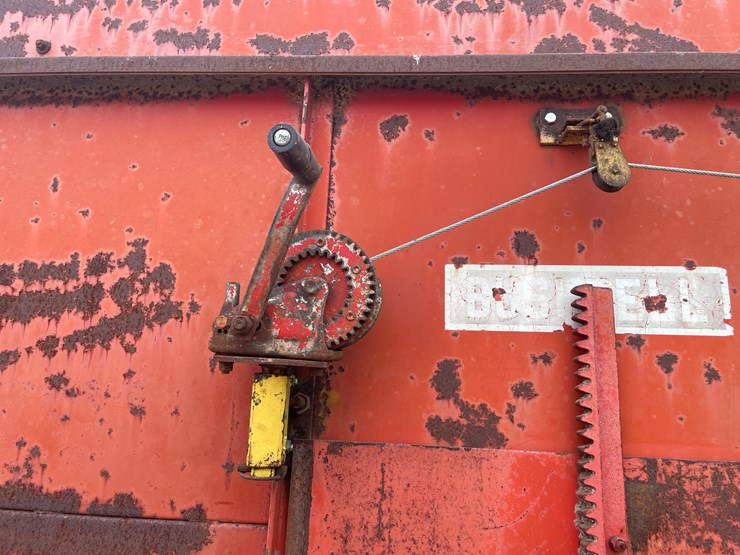 #1467-•-bushnell-gravity-cart-with-auger-image-19