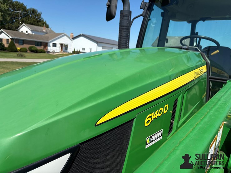 2015-john-deere-6140d-image-13