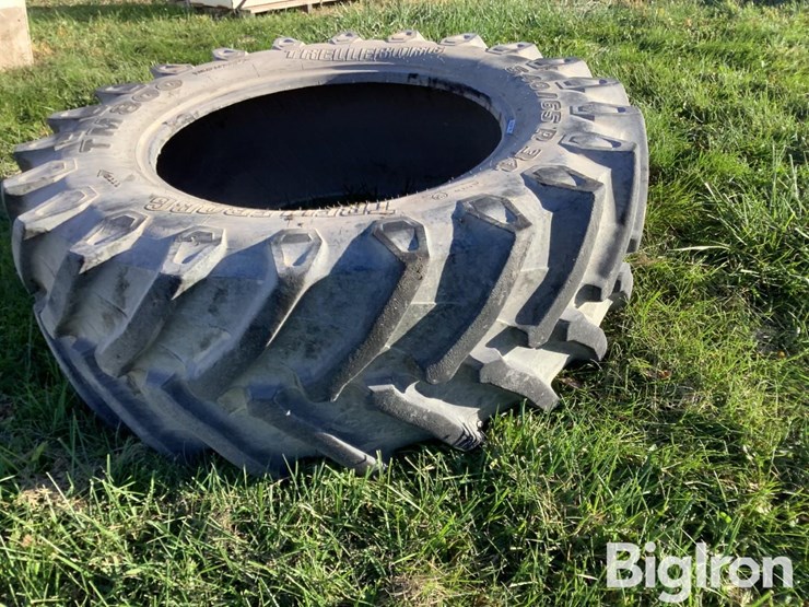 trelleborg-tm800-540/65r34-bar-tire-image-5