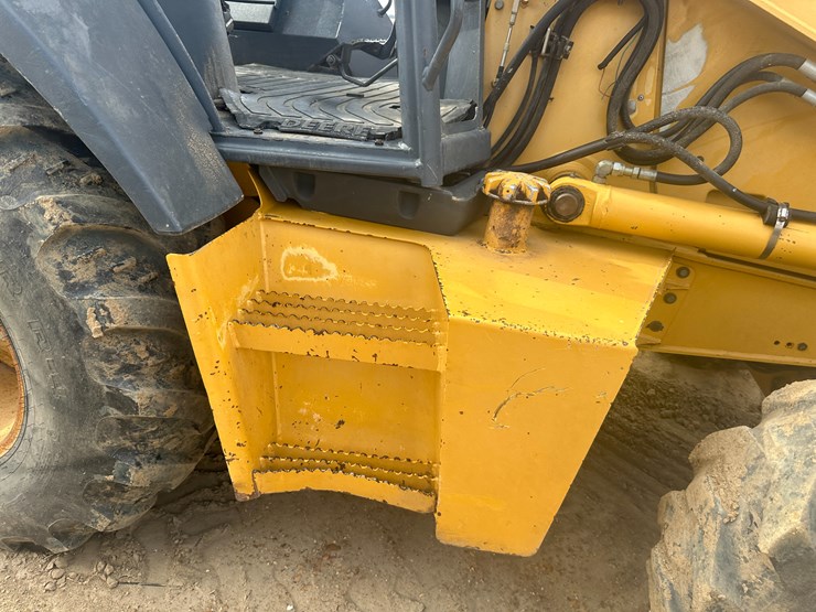 deere-310sg-image-53